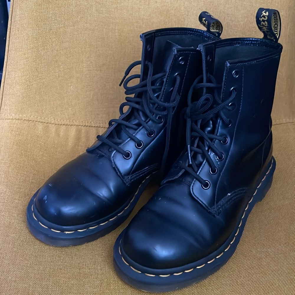 Doc Martens - Vegan Leather